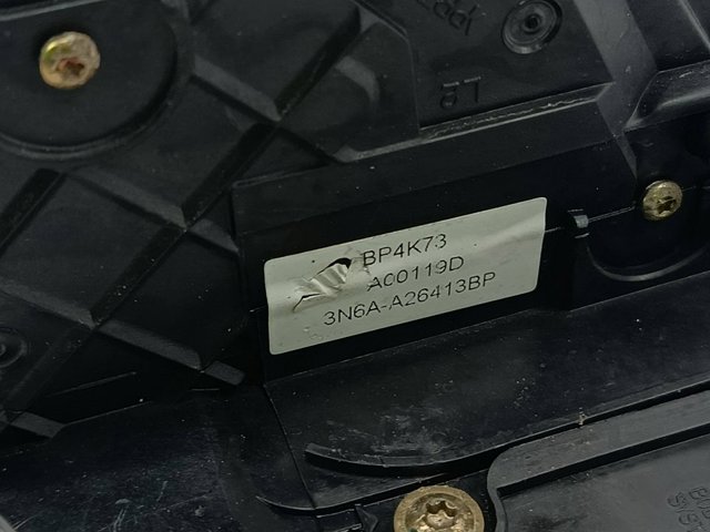 Zamek drzwi tylnych lewych 3N6AA26413BP MAZDA