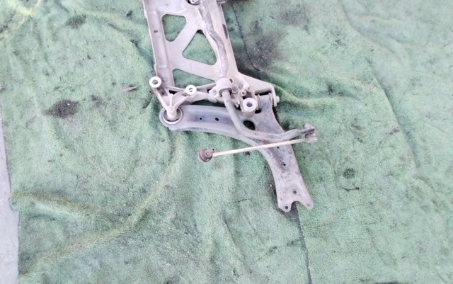 Korpus osi przedniej 3Q0199369E VAG