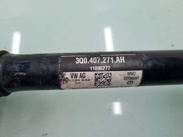 Półoś napędowa przednia lewa 3Q0407271AH VAG