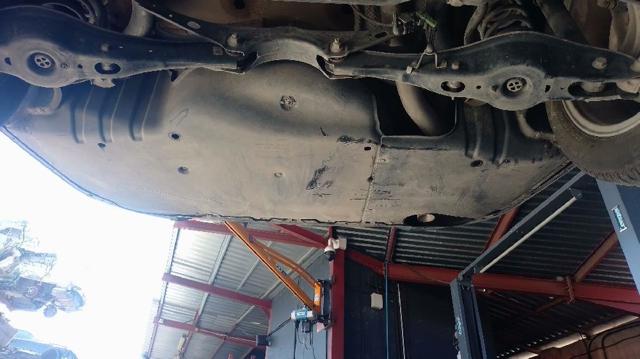 Korpus osi tylnej 3Q0505235AH VAG