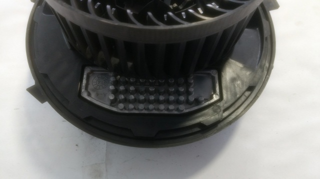 3Q1819021A VAG