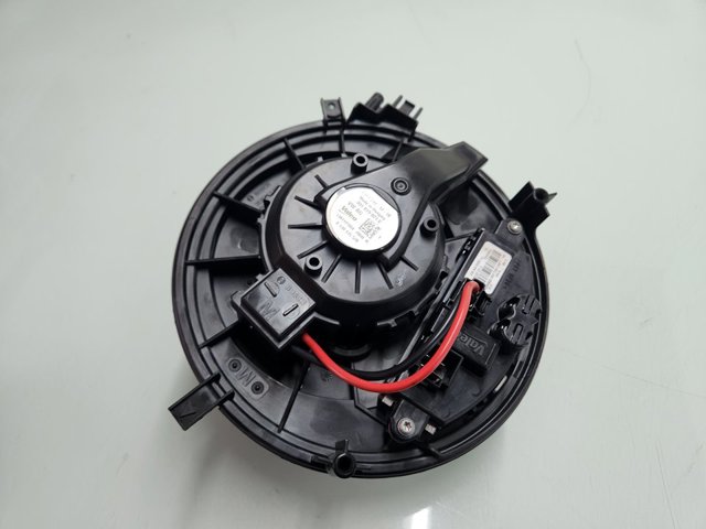 3Q1819021C VAG