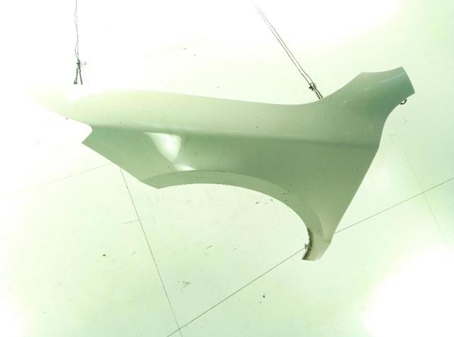 Błotnik przedni lewy Skoda SuperB 2 3T4