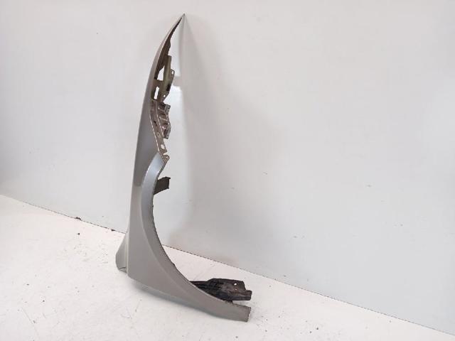 Błotnik przedni prawy Skoda SuperB 2 3T4