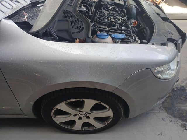 Błotnik przedni prawy Skoda SuperB 2 3T4