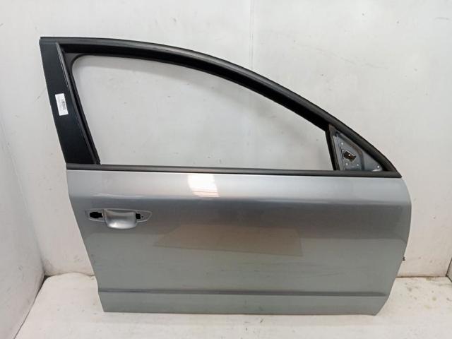Drzwi przednie prawe do Skoda SuperB 3T5