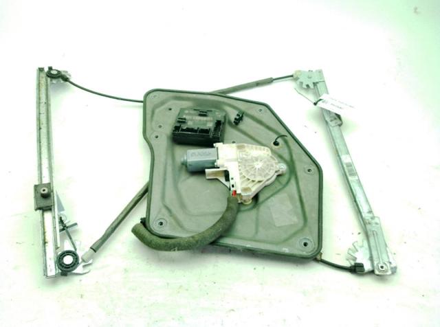 Mechanizm podnoszenia szyby drzwi przednich lewych 3T0837461A VAG