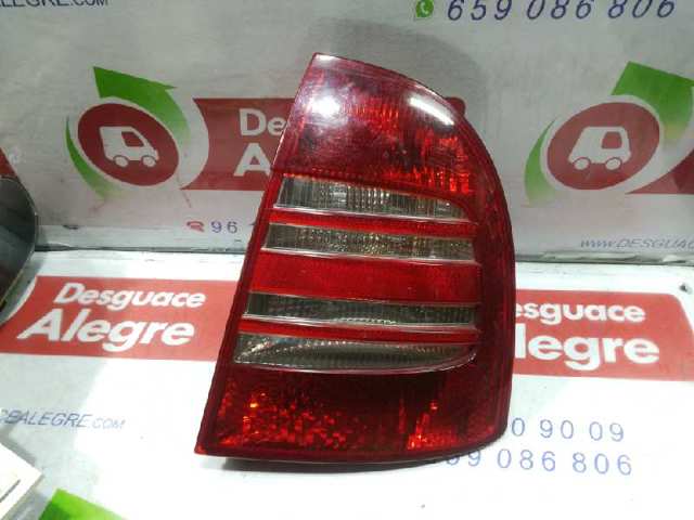 Lampa zespolona tylna prawa 3U5945112 VAG