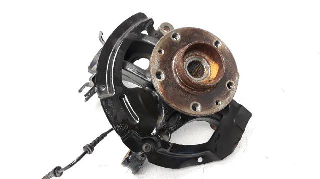 Czop (zwrotnica) przedni prawy 400146171R RENAULT