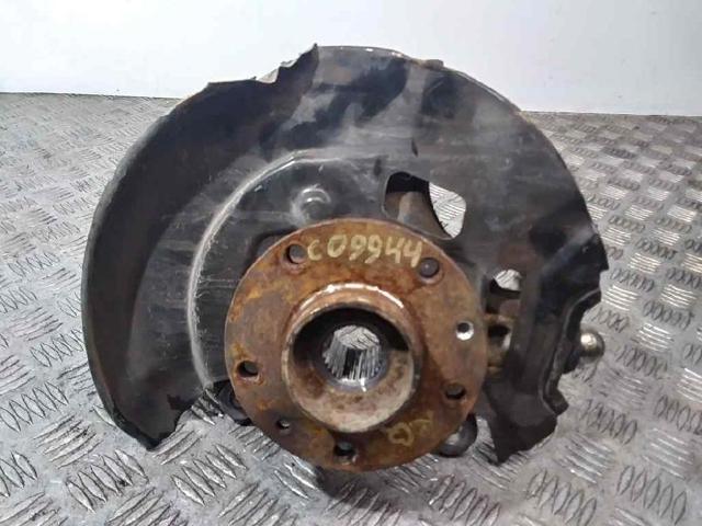 Czop (zwrotnica) przedni lewy 400154EA0A NISSAN