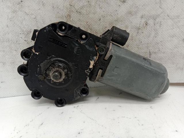Mechanizm podnoszenia szyby drzwi przednich prawych 400371A RENAULT
