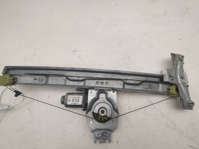 Mechanizm podnoszenia szyby drzwi przednich prawych 400912E PEUGEOT
