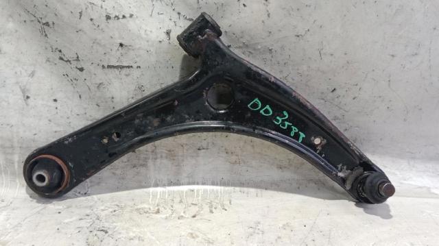 Wahacz zawieszenia przedniego dolny prawy 4013A428 MITSUBISHI