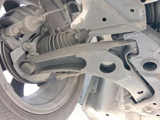 Wahacz zawieszenia przedniego dolny prawy 4013A428 MITSUBISHI