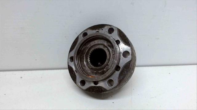 Piasta przednia Nissan Patrol Y61