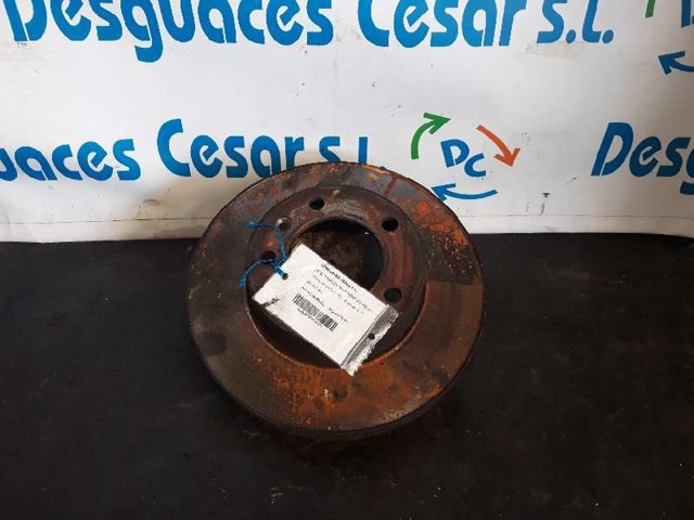 Tarcza hamulcowa przednia 4020600QAD NISSAN