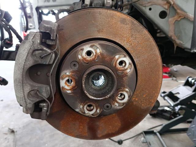 Tarcza hamulcowa przednia 402067902 RENAULT