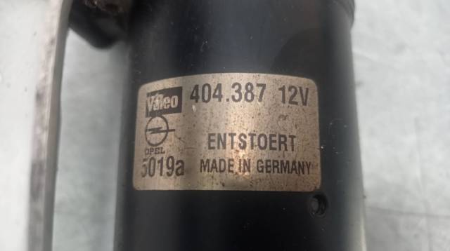 Mechanizm wycieraczek 404387 OPEL