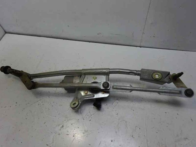 Silniczek wycieraczki szyby przedniej 404606 VOLVO