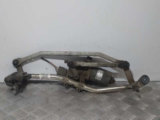 Silniczek wycieraczki szyby przedniej 405188 RENAULT