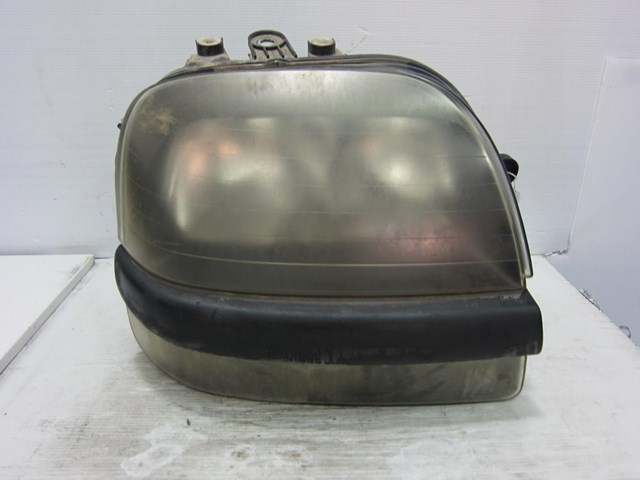 Reflektor prawy 40545999 FIAT