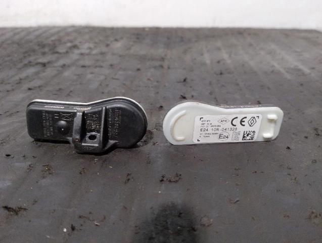 Czujnik ciśnienia w oponach 407009322R MERCEDES