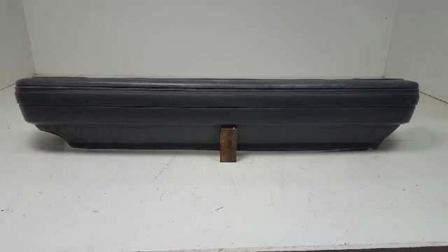 Zderzak tylny Saab 9000