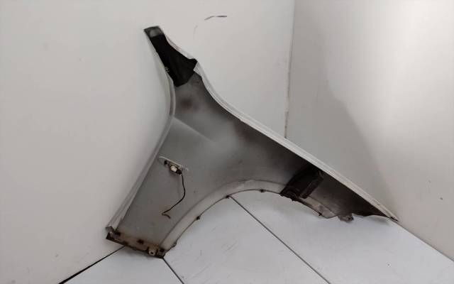 Błotnik przedni lewy 41002993155 BMW