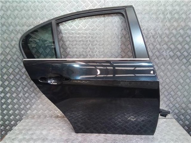 Drzwi tylne prawe 41007203648 BMW
