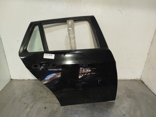 Drzwi tylne prawe 41007203676 BMW