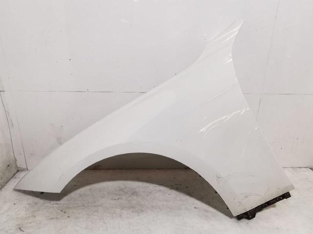 Błotnik przedni lewy 41009621597 BMW