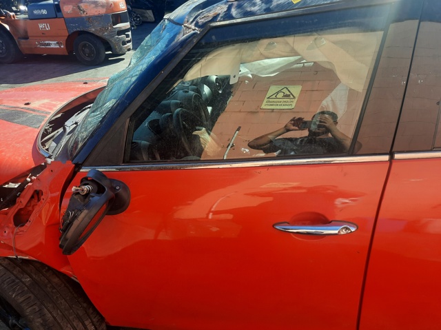 Drzwi przednie lewe 41009805927 BMW
