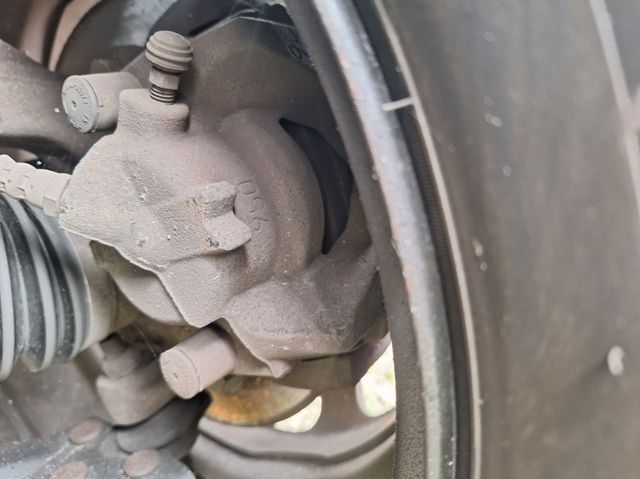 410111495R Renault (RVI)