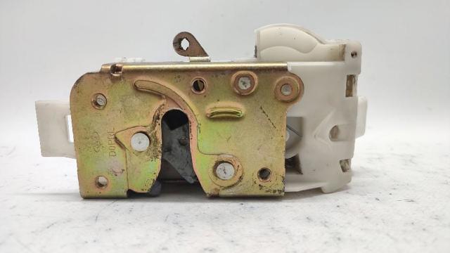 Zamek drzwi przednich prawych 4109785 FORD