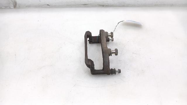 Zestaw naprawczy zacisku hamulcowego przedniego 411204N025 NISSAN