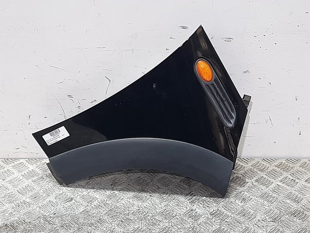 Błotnik przedni prawy 41217037438 BMW