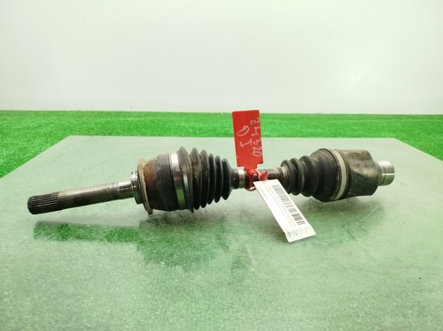 Półoś napędowa przednia 4130008012 SSANG YONG