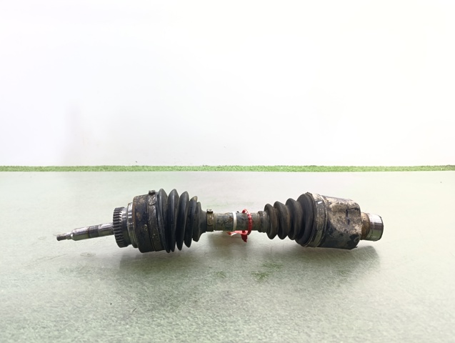 Półoś napędowa przednia 4130008101 SSANG YONG