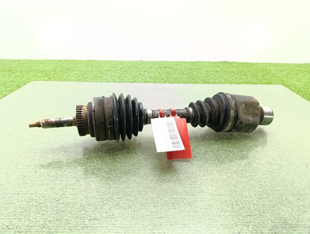 Półoś napędowa przednia 4130008101 SSANG YONG