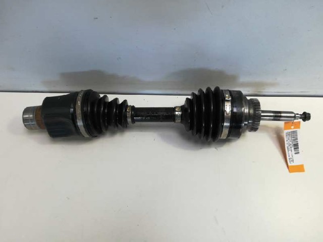 Półoś napędowa przednia 4130009000 SSANG YONG