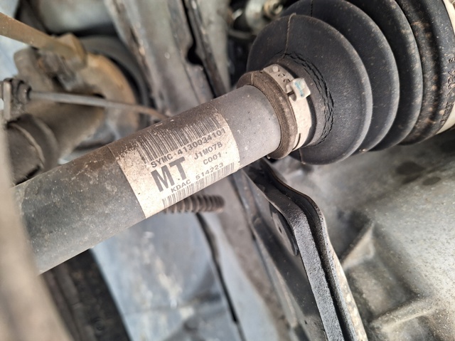 Półoś napędowa przednia lewa SsangYong Korando