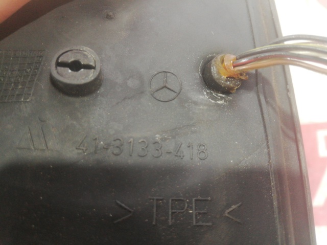 Lusterko wsteczne prawe 413133418 MERCEDES