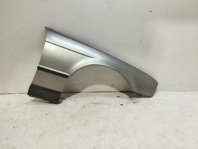 Błotnik przedni prawy BMW 5 E34