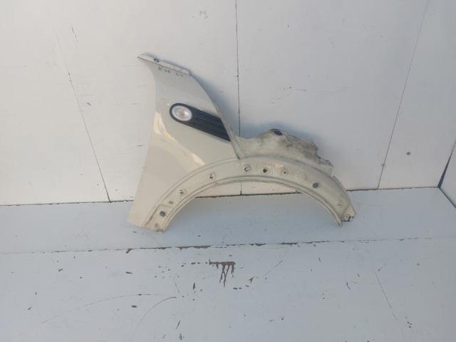 Błotnik przedni prawy 41352754726 BMW