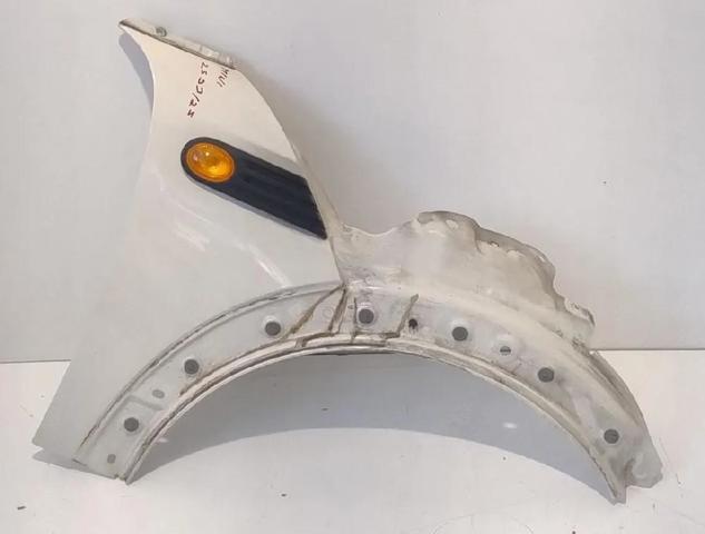 Błotnik przedni prawy 41352754726 BMW
