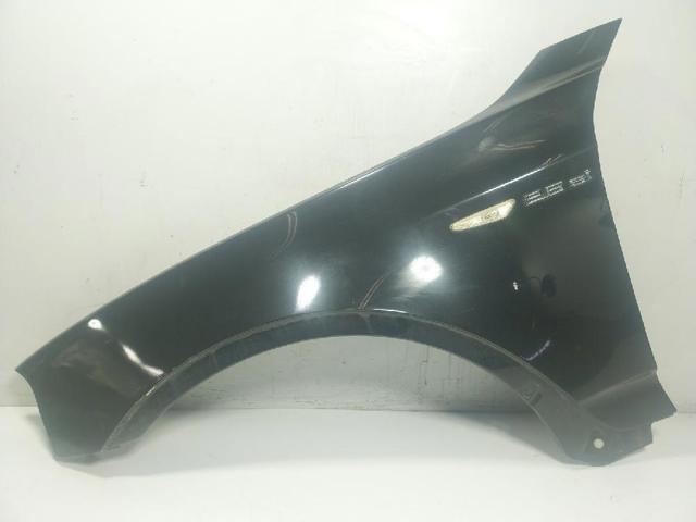 Błotnik przedni lewy 41353405921 BMW