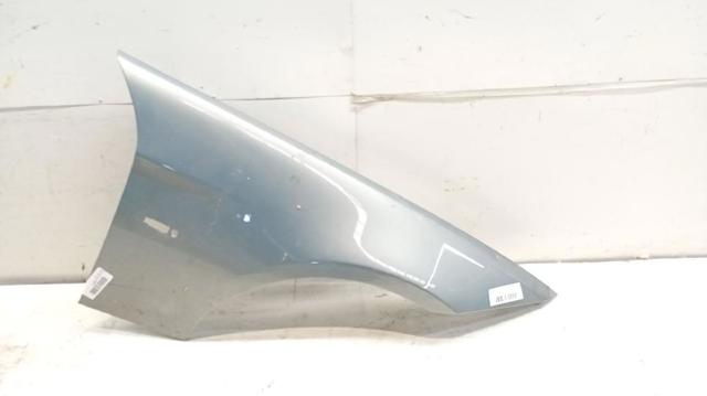 Błotnik przedni prawy 41355A55AF4 BMW