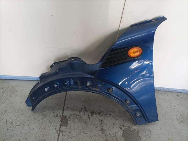 Błotnik przedni lewy 41355A55B01 BMW