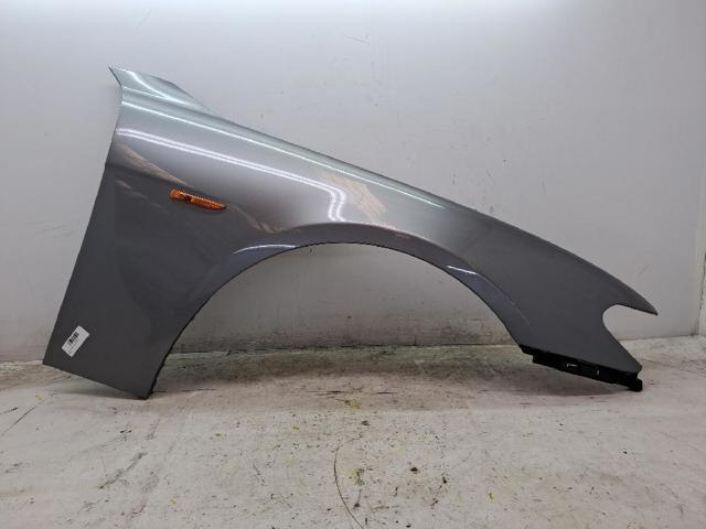 Błotnik przedni prawy 41357061662 BMW