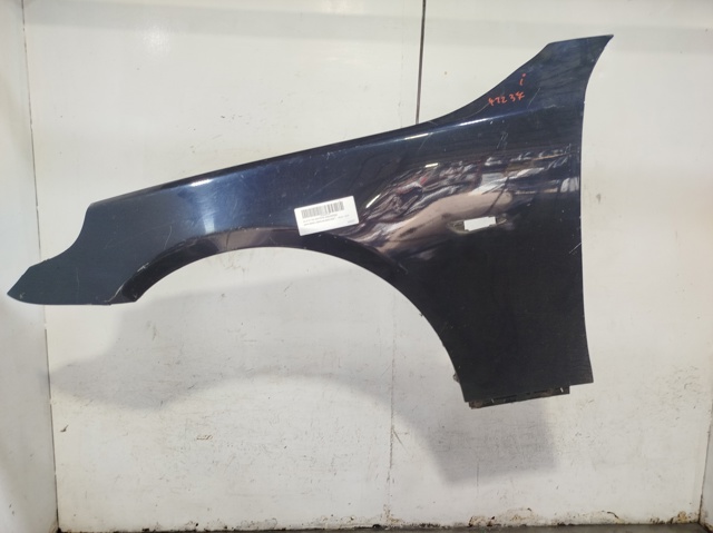 Błotnik przedni lewy 41357111429 BMW